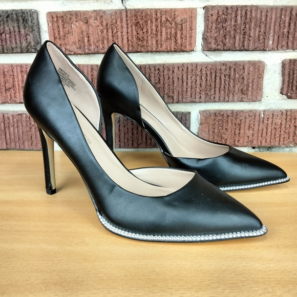 NWOT BCBGeneration Harnoy Vegan Leather D'Orsay Pointed Toe Pumps in Black - Picture 4 of 13